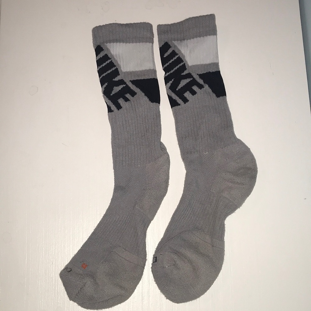 Nike Crew Socks (basketball socks)